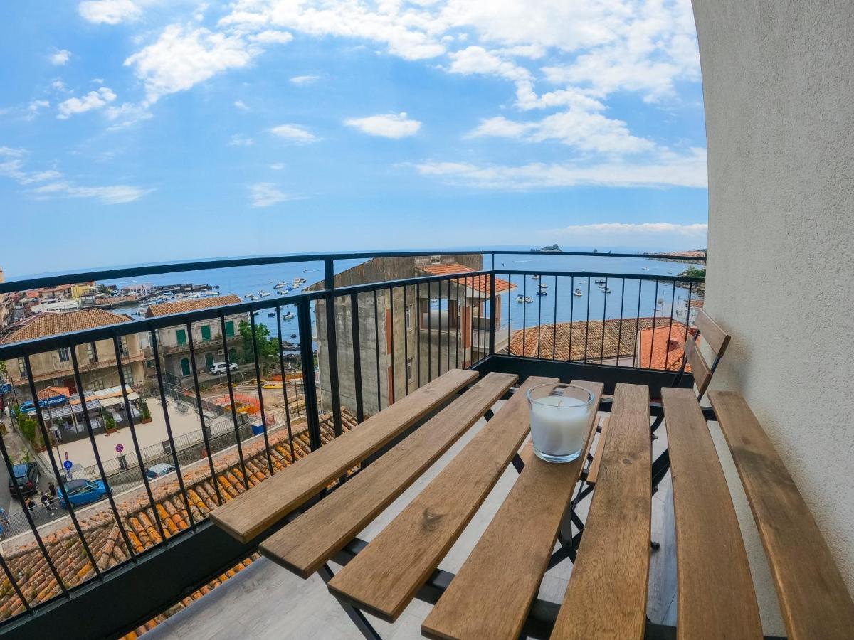 Occhi Sul Mare Apartment Ачиреале Екстериор снимка